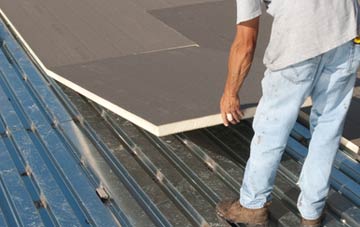 benefits of insulating Muie flat roofing