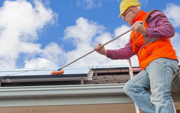 Muie soft wash roof cleaning